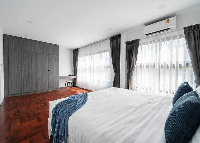 S21 Mellow Phromphong Bangkok
